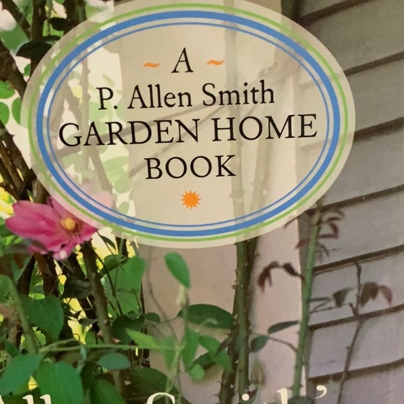 Living in the Garden Home P. Allen Smith Book - Picture 3 of 10